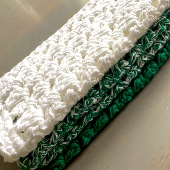 4 Hand Crocheted Washcloth Dishcloths - 100% Cotton - Picture 3 of 8